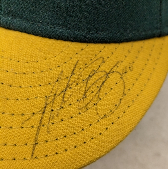 NWT. Authentic 59Fifty baseball cap OAKLAND As. Looks like it's been signed. - Picture 5 of 15